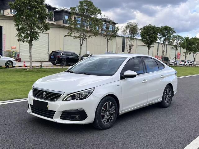 Peugeot 308 2019 230THP DCT Luxury Edition National VI