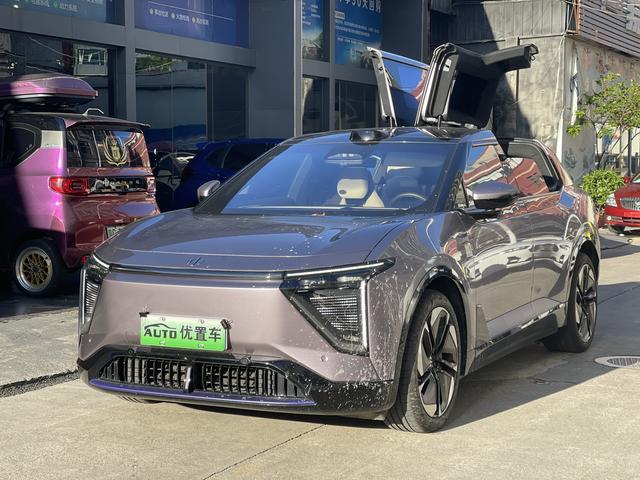High Hopper HiPhi Y 2023 560km Elite