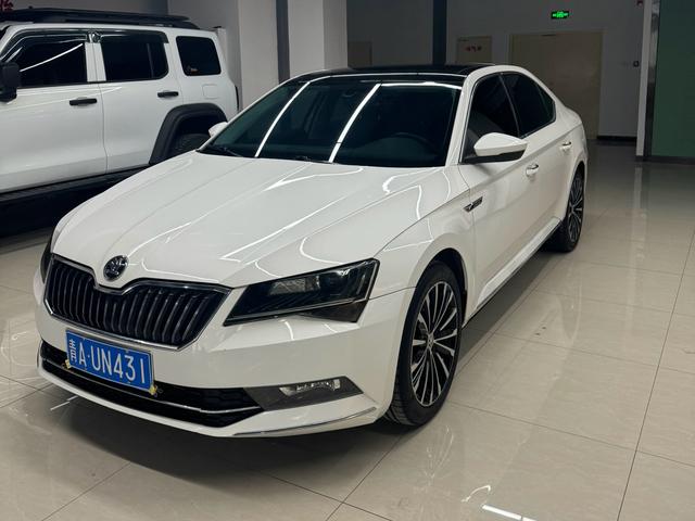 Speedster 2018 TSI280 DSG Standard Edition National V