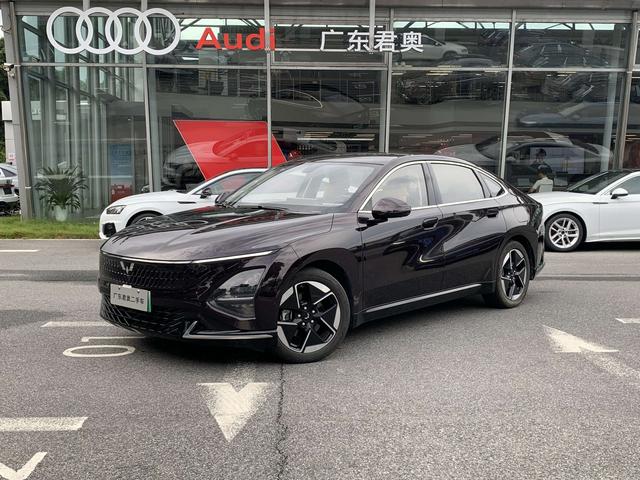 Wuling Starlight PHEV 2023 150 Advance Edition
