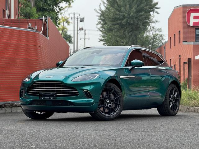 Aston Martin DBX 2022 3.0T STRAIGHT SIX
