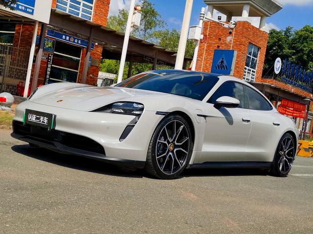 Taycan 2022 Modified Taycan