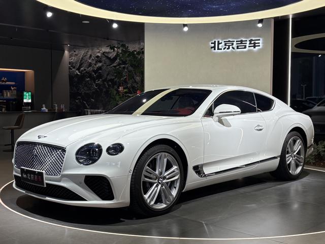 Continental 2024 4.0T GT V8