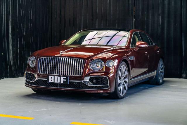 Flying Spur 2020 6.0T W12 Standard Edition