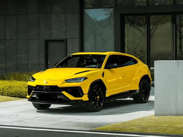 Urus 2023 4.0T V8 S