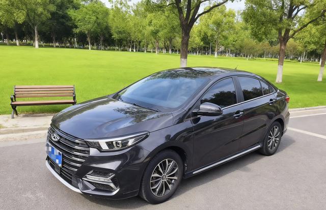 AREZE 5 PLUS 2021 Small AI 1.5L CVT Enjoy PLUS