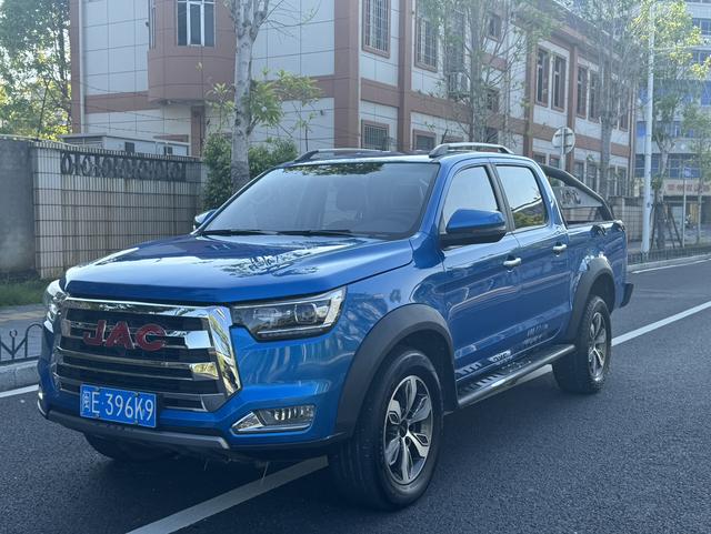 JAC T8 2019 2.0T Diesel 4WD Intelligent Large Dual HFC4DB2-1D1