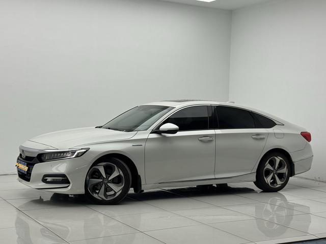 Accord 2018 Ri-Hybrid 2.0L RIZZY Edition National VI