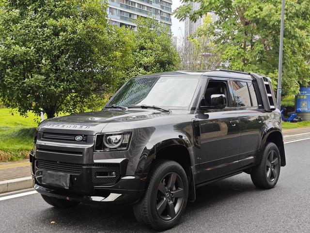 Defender 2023 Modified 110 P400 X-DYNAMIC HSE