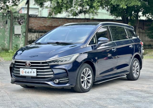 Song MAX 2019 1.5T automatic Zhilian Ruishang 6-seater Country VI
