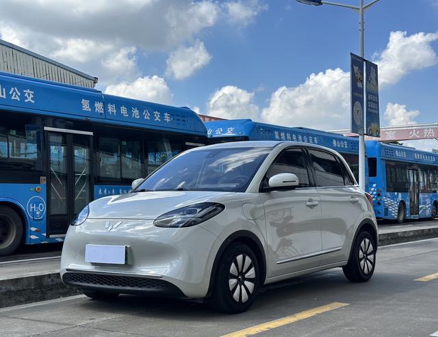 Wuling Colorado 2023 333KM Master Mind Connection+