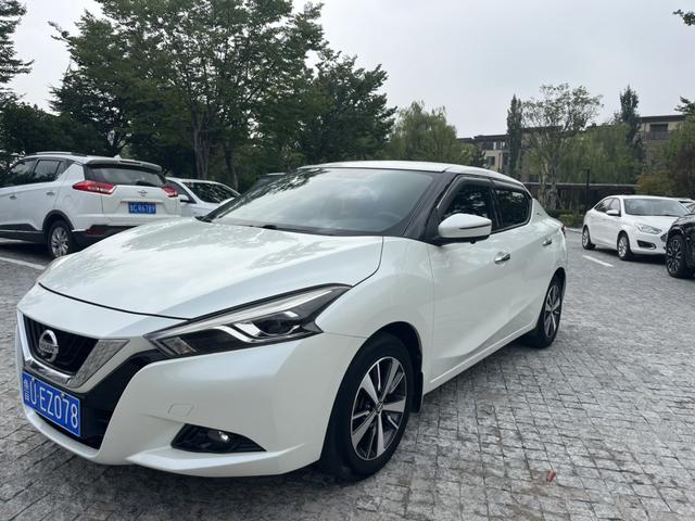Bluebird 2016 1.6L CVT Dazzle Edition