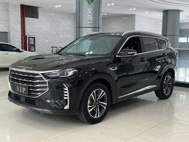 Jietu X70 PLUS 2022 1.5 T CVT mountain 7 seats