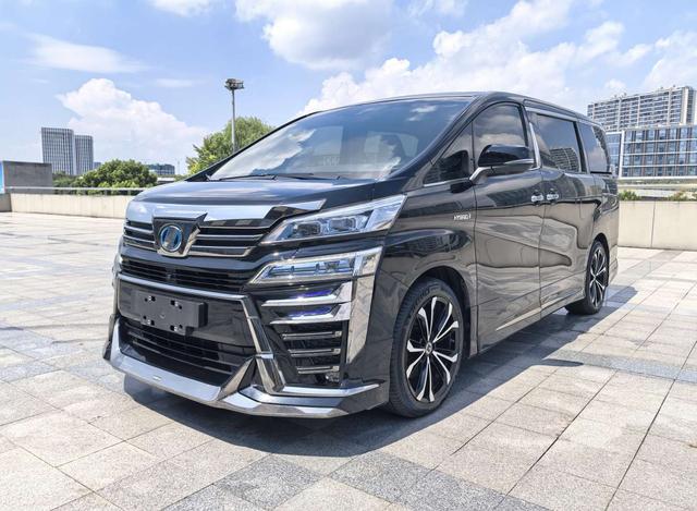 Wilfred 2020 Twin Engine 2.5L HV Premium