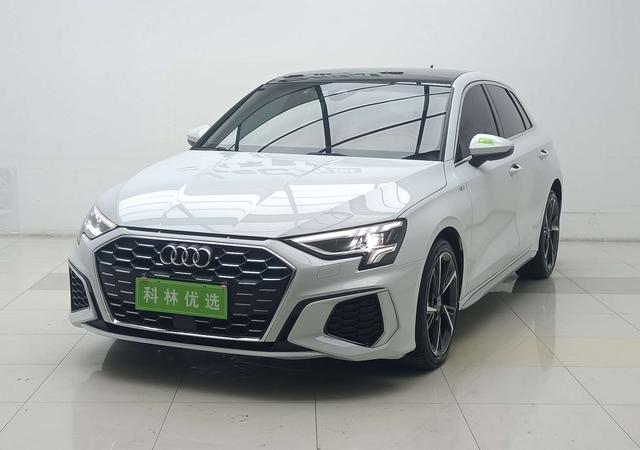 Audi A3 2022 Sportback 35 TFSI Fashion Sport