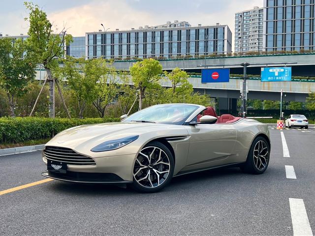 Aston Martin DB11 2019 4.0T V8 Volante