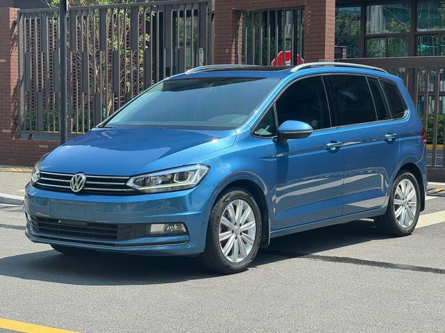 Touran L 2018 280TSI Automatic Comfort Edition 7-seater