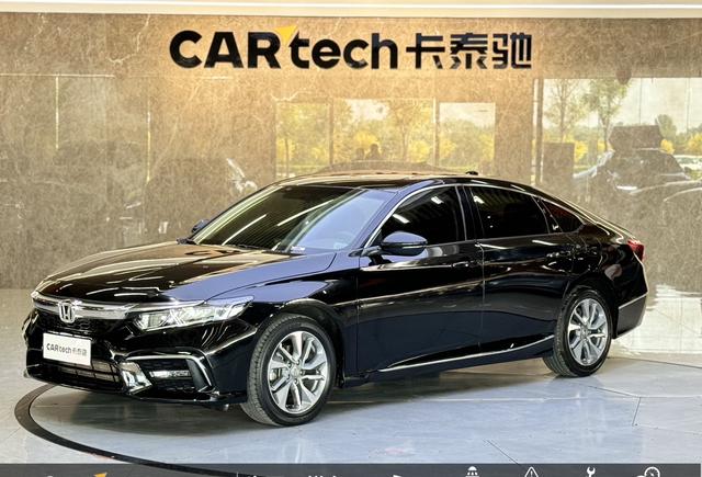 Insignia 2019 260TURBO Exquisite Edition National VI