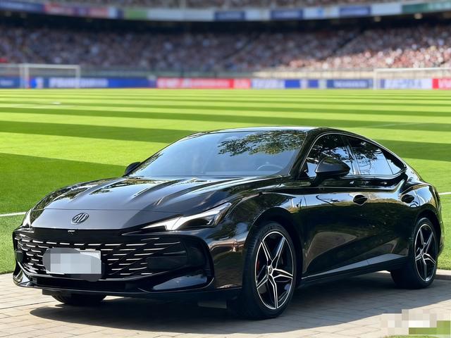 MG7 2023 2.0T automatic Beauty Hunting Luxury Edition