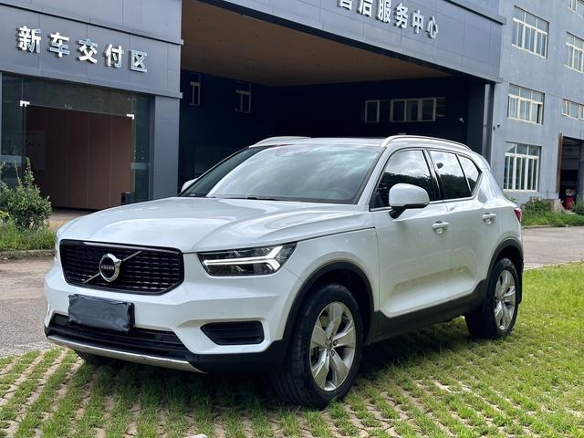 Volvo XC40 2021 T4 4WD Intelligent Deluxe