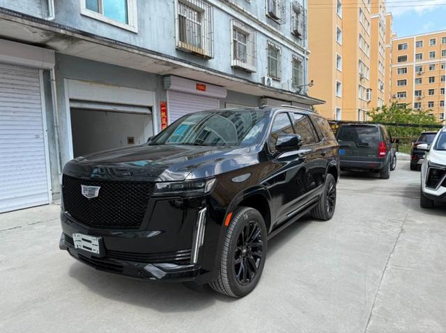Escalade ESCALADE 2024 3.0T automatic four-wheel drive 7-seater parallel import