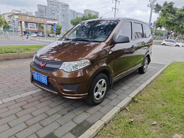 Wuling Hongguang 2020 model 1.2L S basic National VI LSI