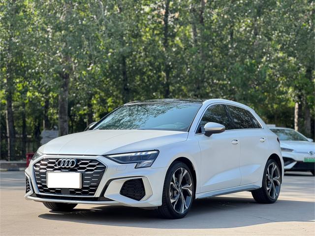 Audi A3 2021 Sportback 35 TFSI Fashion Sport