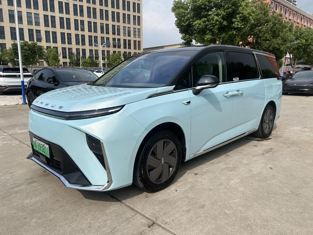 Everyone 9 EV 2022 long battery life Alpine six-seater version