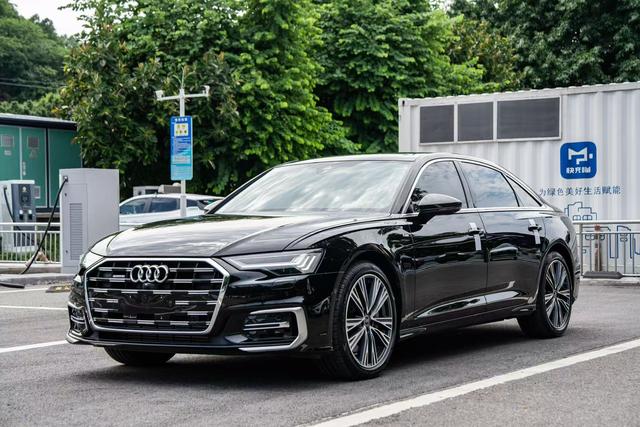 Audi A6L 2024 model 55 TFSI quattro exclusive dynamic type