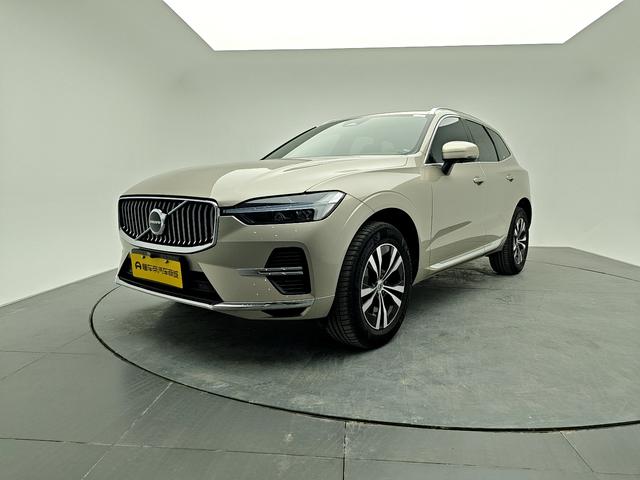 Volvo XC60 2024 B5 four-wheel drive Zhiyi Deluxe Edition