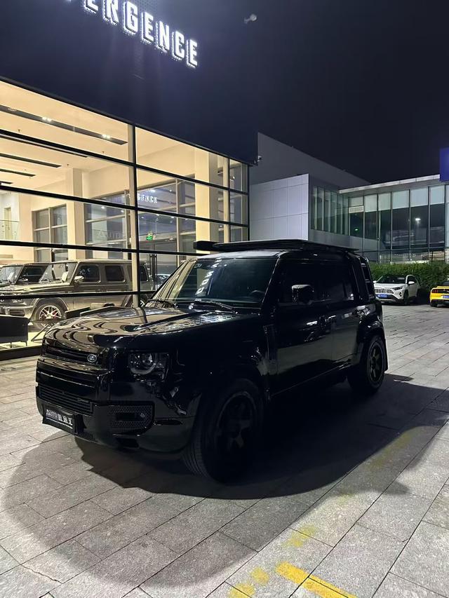Defender 2023 Modified 110 3.0T X P400