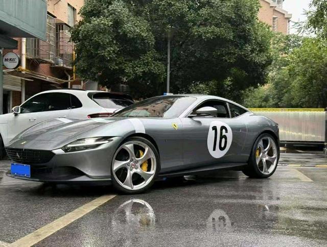Ferrari Roma 2020 3.9T V8