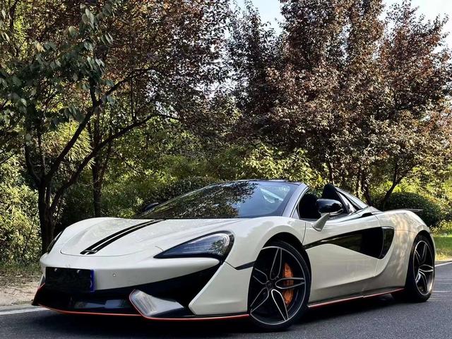 McLaren 570S 2019 model 3.8 T Spider