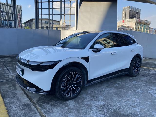 ZEEKR 7X 2025 100kWh long battery life four-wheel drive smart driving version