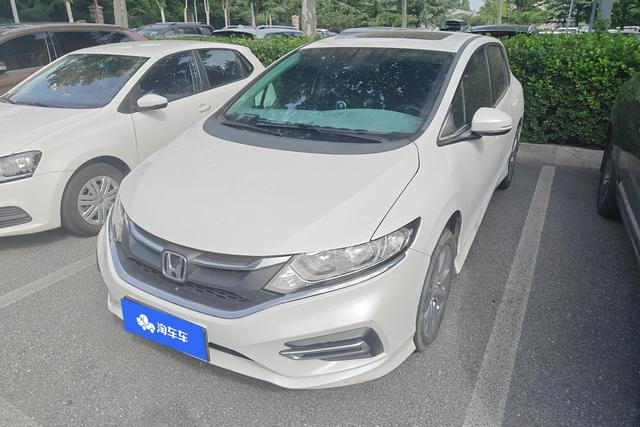 Jed 2017 1.8L Auto Comfort 5-Seater