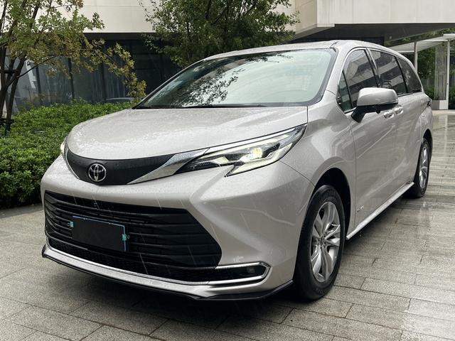 Saina 2024 dual-engine 2.5L comfort edition