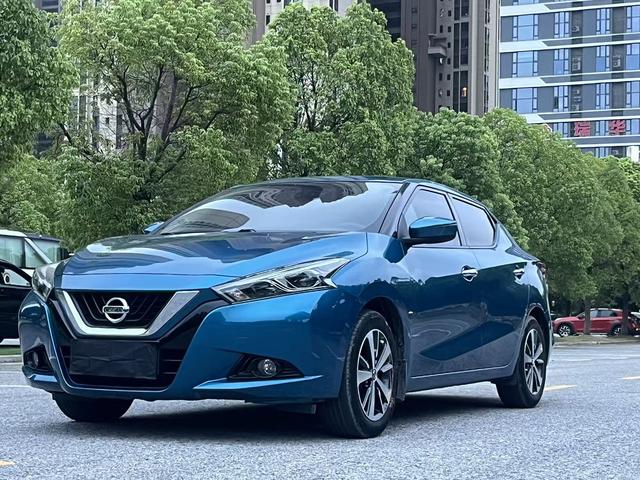 Bluebird 2019 1.6L CVT Dazzle Edition State VI