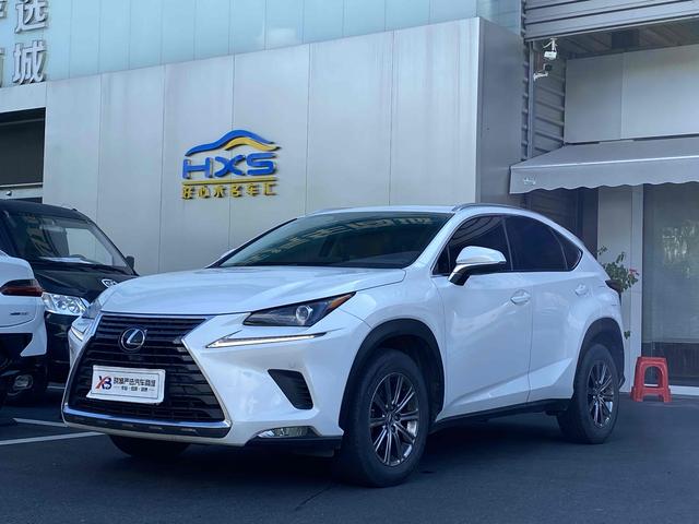 Lexus NX 2020 200 FWD Vanguard VI