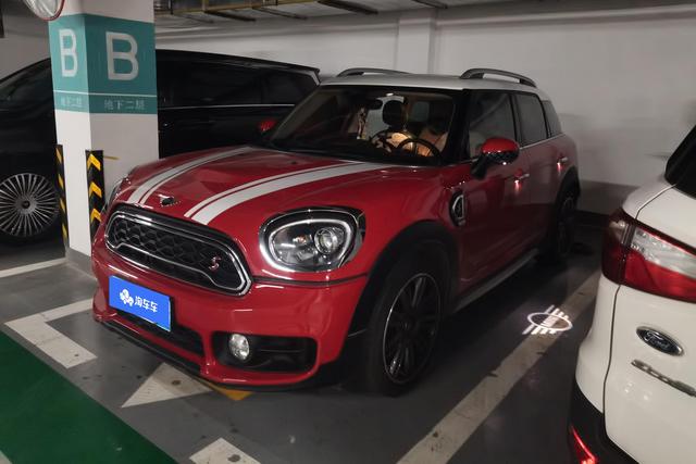 MINI COUNTRYMAN 2018 model 2.0 T COOPER S ALL4 artist