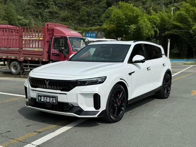 Lantu FREE 2025 Model 318 Rear Drive Touring Version