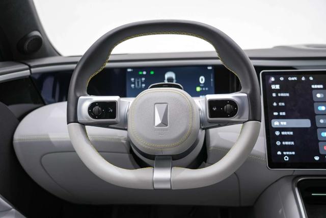 Фото машины 30