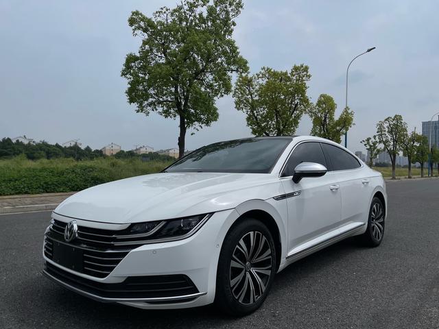 Volkswagen CC 2020 330TSI Phantom Edition National VI