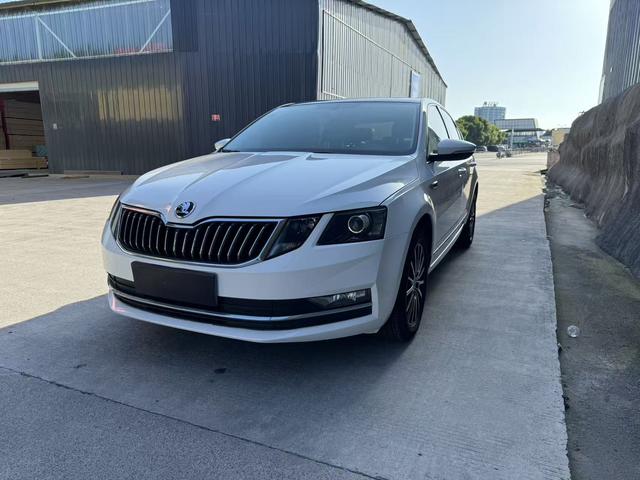 Minute Maid 2019 TSI230 DSG Luxury Edition
