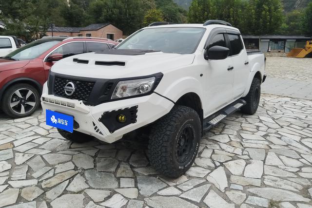 Navara 2017 2.5L Automatic 4WD Deluxe QR25