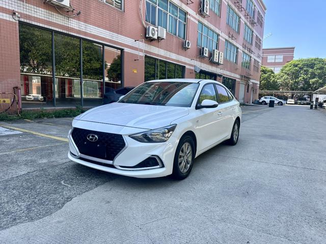 Hyundai 2018 1.6L Automatic Pleasant Edition GL State V