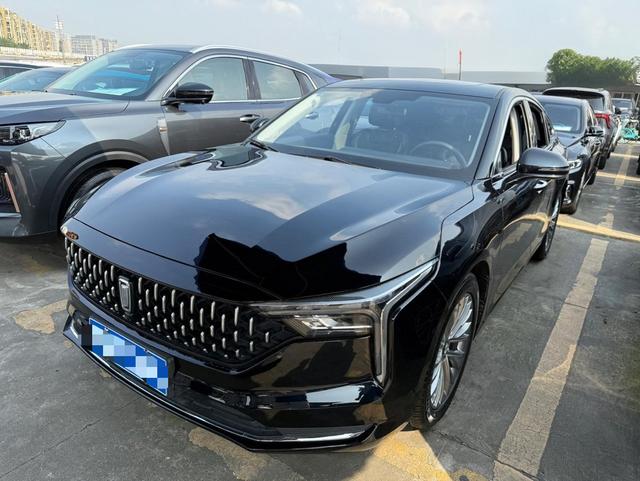 Pentium B70 2023 third-generation 1.5T automatic enjoyment type 70th Anniversary Edition