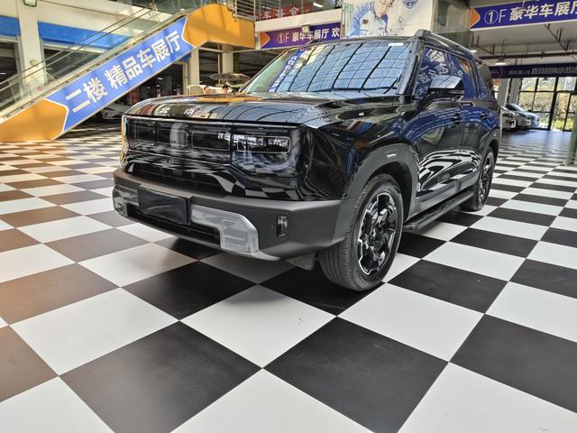 Beijing off-road BJ30 2024 1.5T DHT 4WD magic nuclear power drive Advanced Version