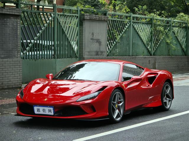 Ferrari F8 2019 Tributo 3.9T V8