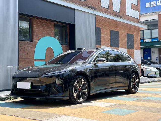Azera ET5T 2024 75kWh