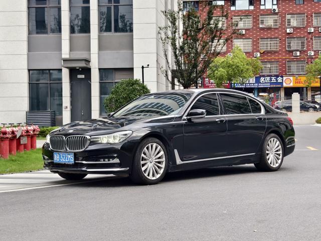 BMW 7 Series 2018 730Li Leadership Excellence Package